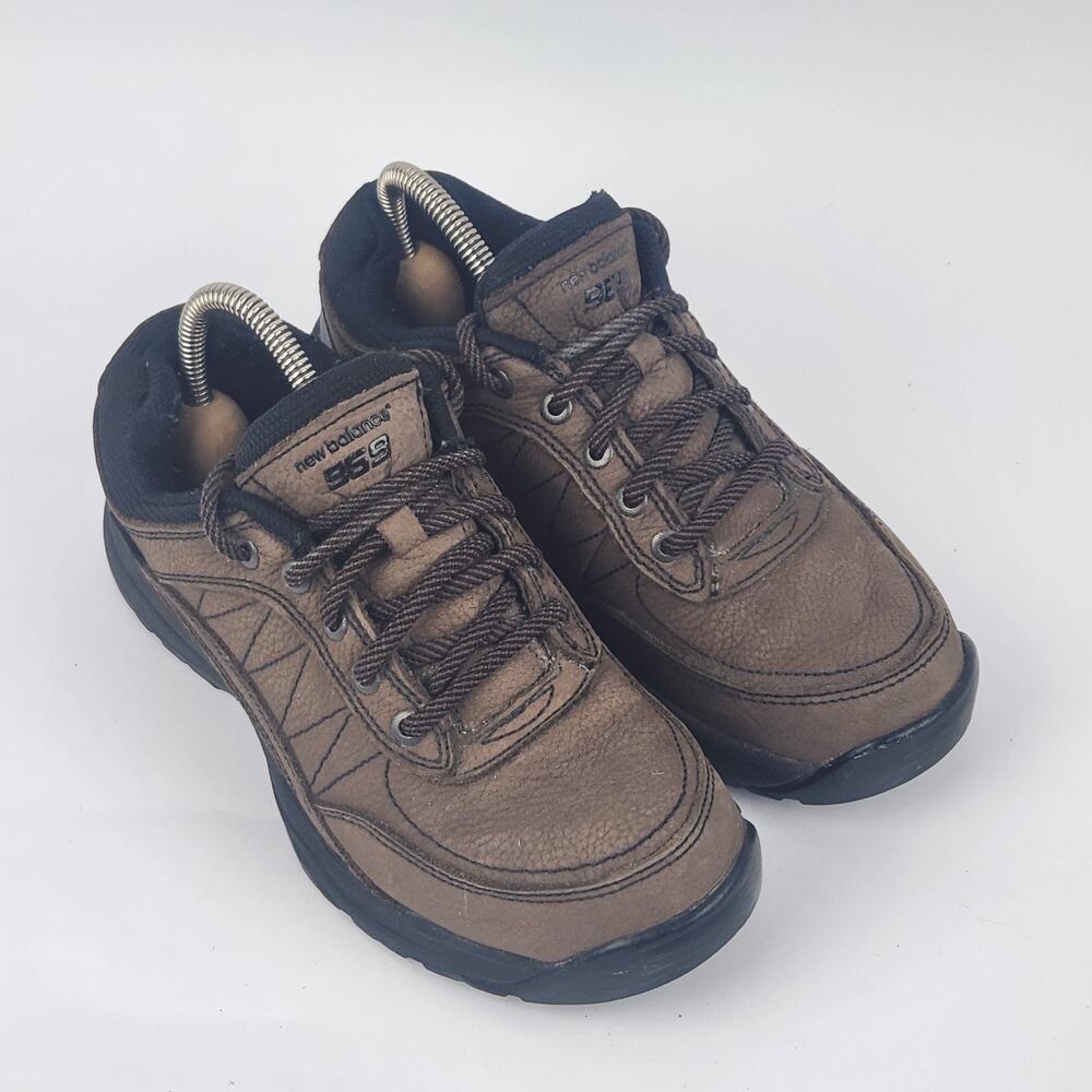 New Balance 969 Mens Size 7 Waterproof Walking Shoes Mens Brown Nubuck MW969BR